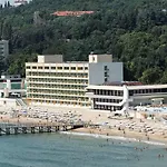 Marina Hotel, Sunny Day Hotel 4*