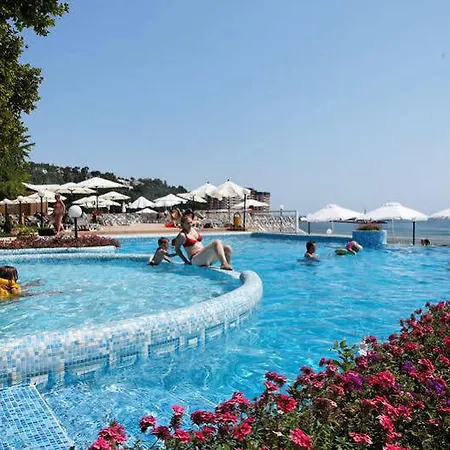 Marina Hotel, Sunny Day Hotel 4*