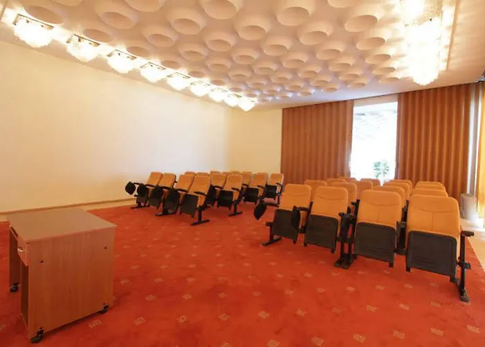 Marina Hotel, Sunny Day 4* Warna