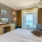 فندق Marina Hotel, Sunny Day 4*