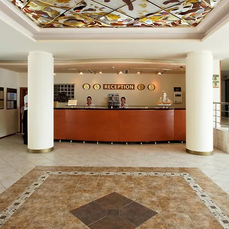 Marina Hotel, Sunny Day Hotel
