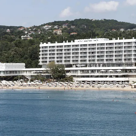 Marina Hotel, Sunny Day 4*