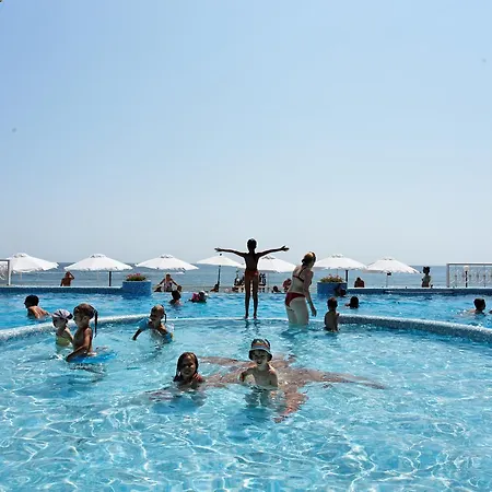 Marina Hotel, Sunny Day Várna