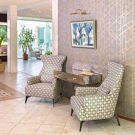 Marina Hotel, Sunny Day Szálloda 4*